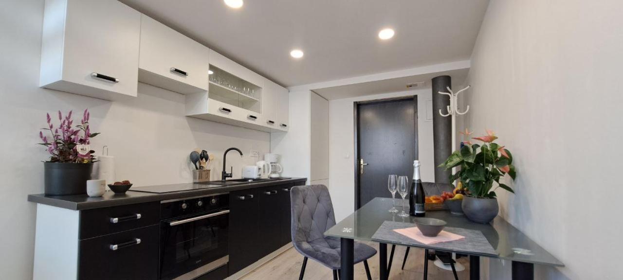 Nest- Centre, Free Parking- Renovated August 2024 Appartamento *